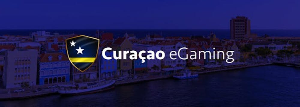 Curacao eGaming peliviranomaisen logo ja kaupunkikuvaa taustalla